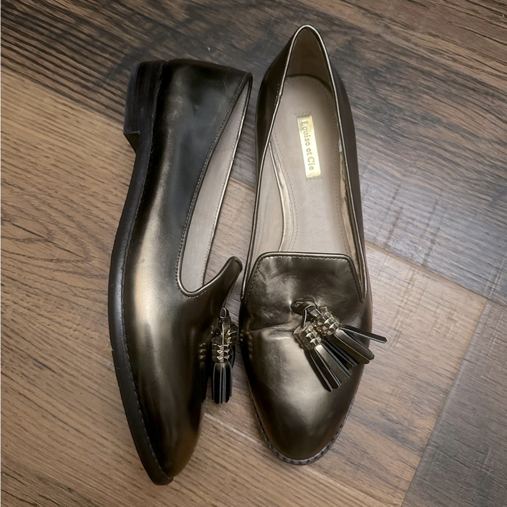 Louise et Cie Metallic Joey Tassel Loafers in Bronze Gold Size 8.5